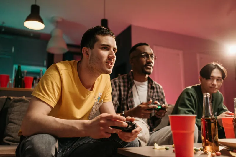 Controllers, Crisps and Cracking Company: The Rise of the Great British Gaming Night In